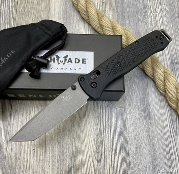 BENCHMADE 537