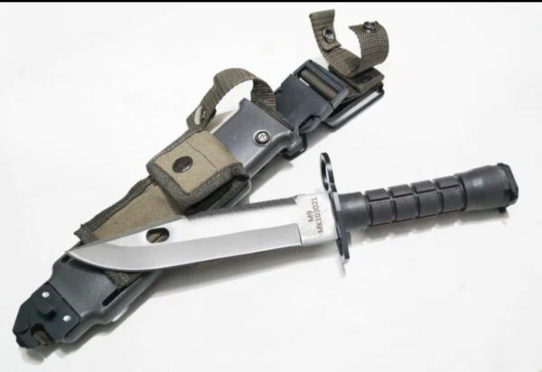 m9
