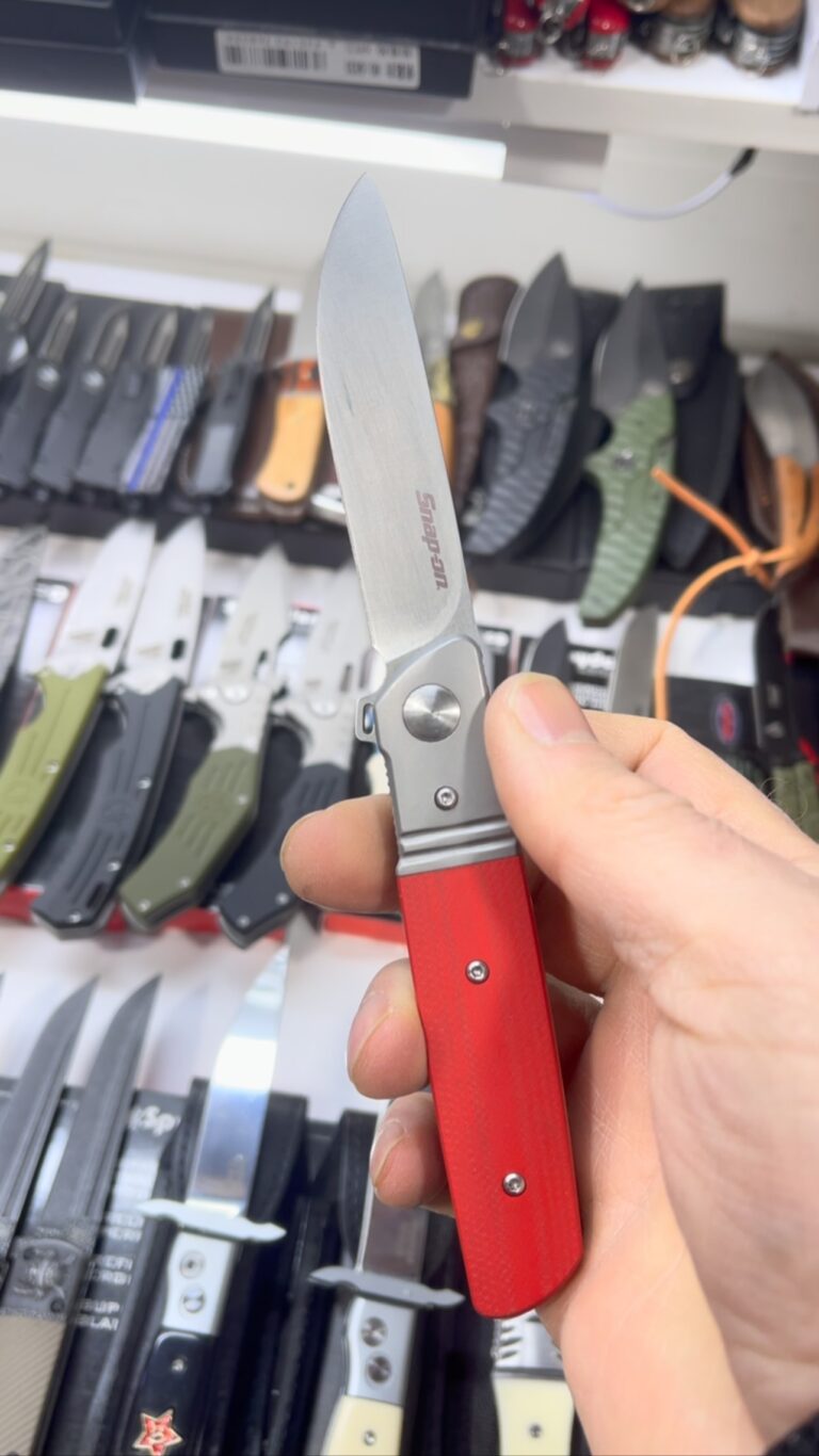 Instagram post from armyshop.ge. This post is in position 1.